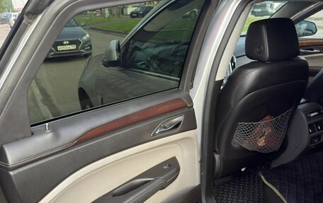 Cadillac SRX II рестайлинг, 2011 год, 1 100 000 рублей, 9 фотография