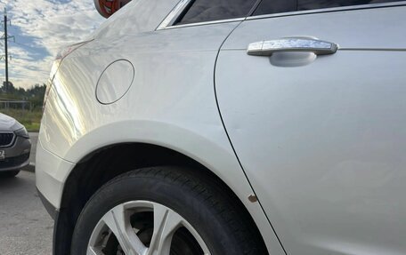 Cadillac SRX II рестайлинг, 2011 год, 1 100 000 рублей, 6 фотография