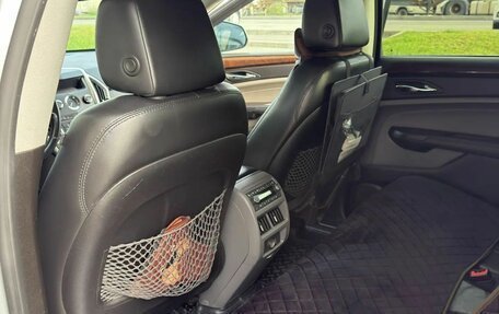 Cadillac SRX II рестайлинг, 2011 год, 1 100 000 рублей, 15 фотография