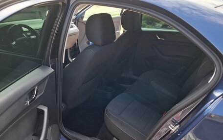 Skoda Rapid I, 2014 год, 970 000 рублей, 10 фотография