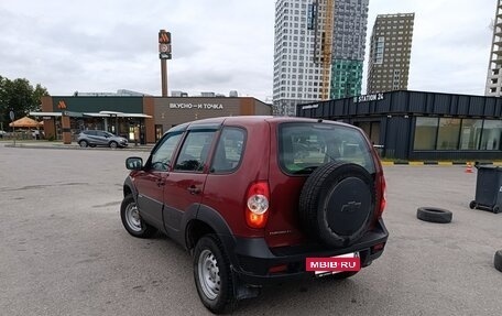 Chevrolet Niva I рестайлинг, 2016 год, 450 000 рублей, 2 фотография