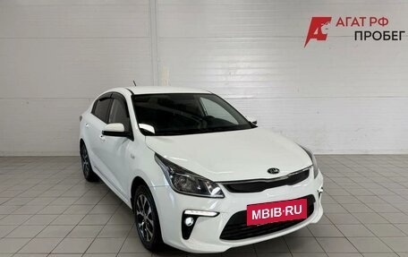 KIA Rio III рестайлинг, 2017 год, 1 300 000 рублей, 2 фотография