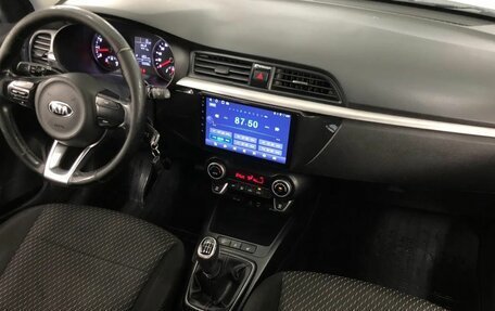 KIA Rio III рестайлинг, 2017 год, 1 300 000 рублей, 14 фотография