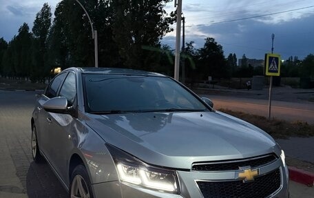 Chevrolet Cruze II, 2011 год, 650 000 рублей, 2 фотография