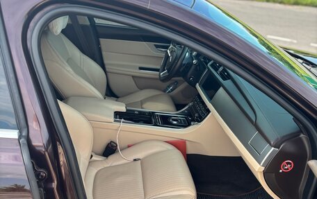Jaguar XF II, 2019 год, 2 550 000 рублей, 10 фотография