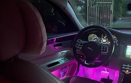 Jaguar XF II, 2019 год, 2 550 000 рублей, 16 фотография