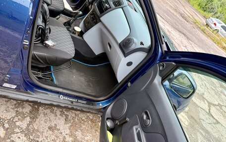 Renault Sandero II рестайлинг, 2014 год, 835 000 рублей, 10 фотография