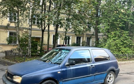 Volkswagen Golf III, 1994 год, 99 000 рублей, 2 фотография