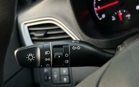 Hyundai Solaris II рестайлинг, 2021 год, 1 620 000 рублей, 17 фотография