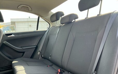 Volkswagen Jetta VI, 2016 год, 1 170 000 рублей, 7 фотография