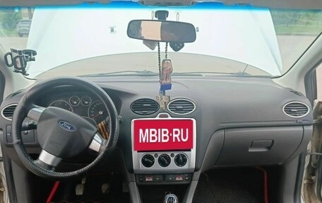 Ford Focus II рестайлинг, 2006 год, 390 000 рублей, 5 фотография