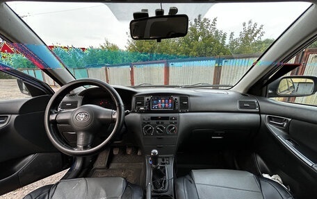 Toyota Corolla, 2005 год, 400 000 рублей, 11 фотография