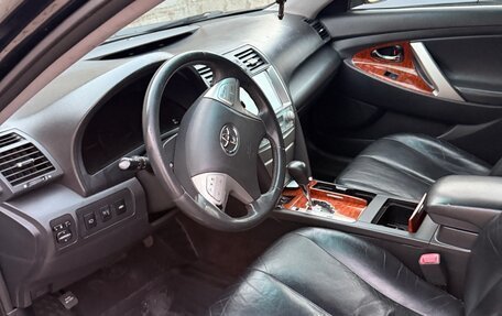 Toyota Camry, 2008 год, 1 100 000 рублей, 12 фотография