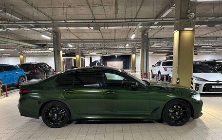 BMW 5 серия, 2018 год, 3 600 000 рублей, 10 фотография