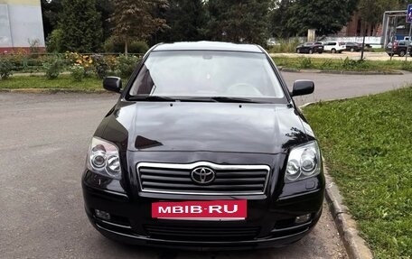 Toyota Avensis III рестайлинг, 2006 год, 850 000 рублей, 2 фотография