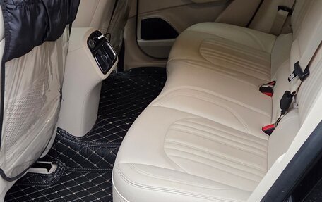 Maserati Levante I, 2017 год, 4 200 000 рублей, 8 фотография