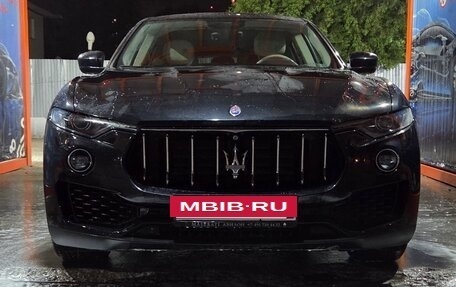Maserati Levante I, 2017 год, 4 200 000 рублей, 4 фотография