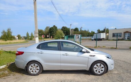 KIA Rio III рестайлинг, 2011 год, 870 000 рублей, 3 фотография