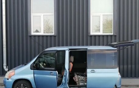 Honda Mobilio I, 2002 год, 450 000 рублей, 5 фотография