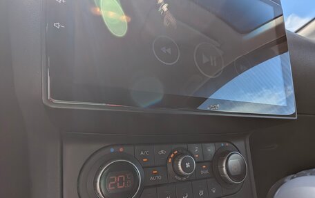 Nissan Qashqai, 2011 год, 990 000 рублей, 9 фотография