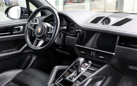 Porsche Cayenne III, 2020 год, 6 998 000 рублей, 11 фотография