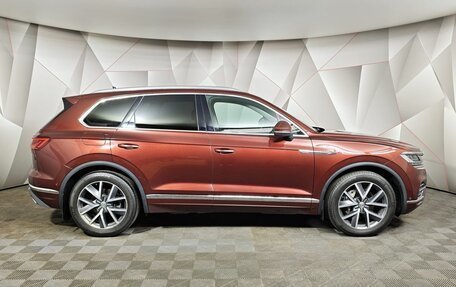 Volkswagen Touareg III, 2020 год, 4 231 000 рублей, 6 фотография