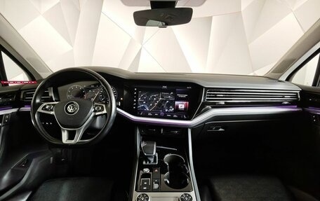Volkswagen Touareg III, 2020 год, 4 231 000 рублей, 14 фотография