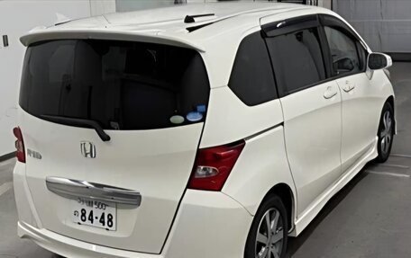 Honda Freed I, 2010 год, 600 000 рублей, 4 фотография