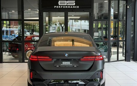 BMW 5 серия, 2025 год, 10 758 000 рублей, 4 фотография