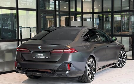 BMW 5 серия, 2025 год, 10 758 000 рублей, 6 фотография