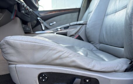 BMW 5 серия, 2008 год, 1 095 000 рублей, 28 фотография