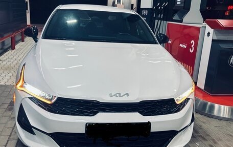 KIA K5, 2022 год, 1 700 000 рублей, 3 фотография