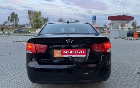 KIA Cerato III, 2010 год, 750 000 рублей, 21 фотография