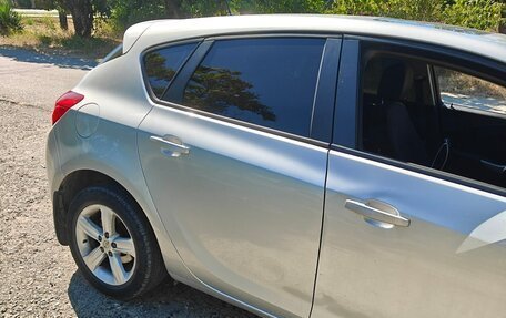 Opel Astra J, 2011 год, 689 000 рублей, 3 фотография