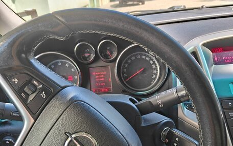 Opel Astra J, 2011 год, 689 000 рублей, 5 фотография