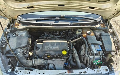 Opel Astra J, 2011 год, 689 000 рублей, 8 фотография