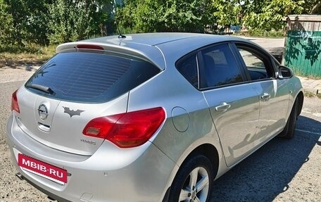 Opel Astra J, 2011 год, 689 000 рублей, 4 фотография