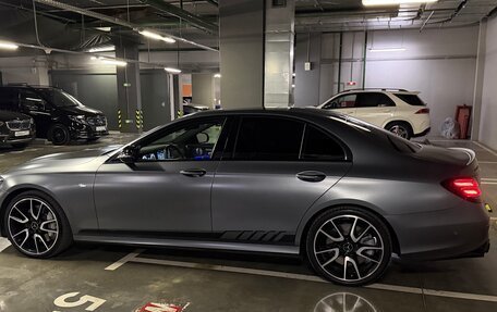 Mercedes-Benz E-Класс AMG, 2018 год, 4 390 000 рублей, 7 фотография