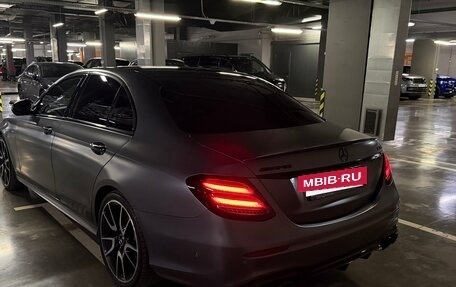Mercedes-Benz E-Класс AMG, 2018 год, 4 390 000 рублей, 6 фотография