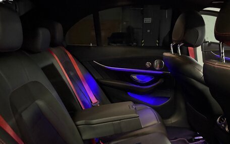 Mercedes-Benz E-Класс AMG, 2018 год, 4 390 000 рублей, 22 фотография