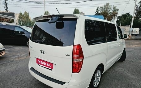 Hyundai Grand Starex Grand Starex I рестайлинг 2, 2019 год, 3 250 000 рублей, 9 фотография