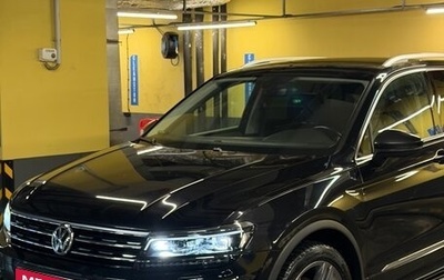 Volkswagen Tiguan II, 2018 год, 1 950 000 рублей, 1 фотография
