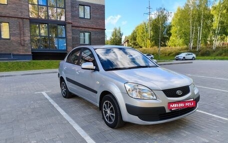 KIA Rio II, 2006 год, 335 000 рублей, 32 фотография