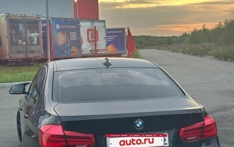 BMW 3 серия, 2018 год, 2 700 000 рублей, 4 фотография