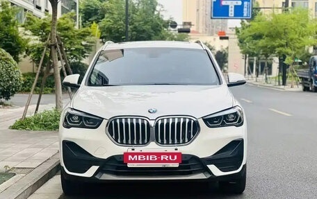 BMW X1, 2022 год, 2 000 000 рублей, 2 фотография