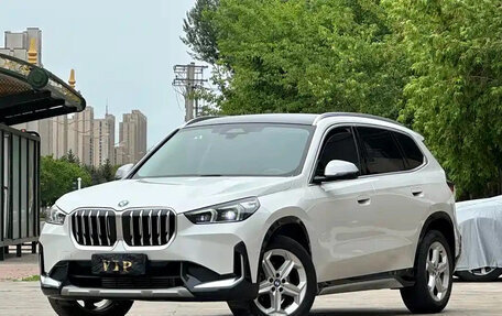 BMW X1, 2023 год, 3 000 000 рублей, 1 фотография