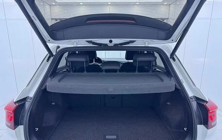Volkswagen T-Roc I, 2022 год, 1 890 000 рублей, 16 фотография