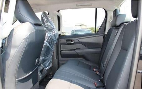 Toyota Hilux, 2026 год, 5 256 000 рублей, 8 фотография