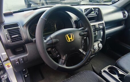 Honda CR-V II рестайлинг, 2004 год, 1 200 000 рублей, 22 фотография