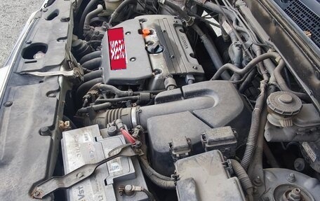Honda CR-V II рестайлинг, 2004 год, 1 200 000 рублей, 31 фотография